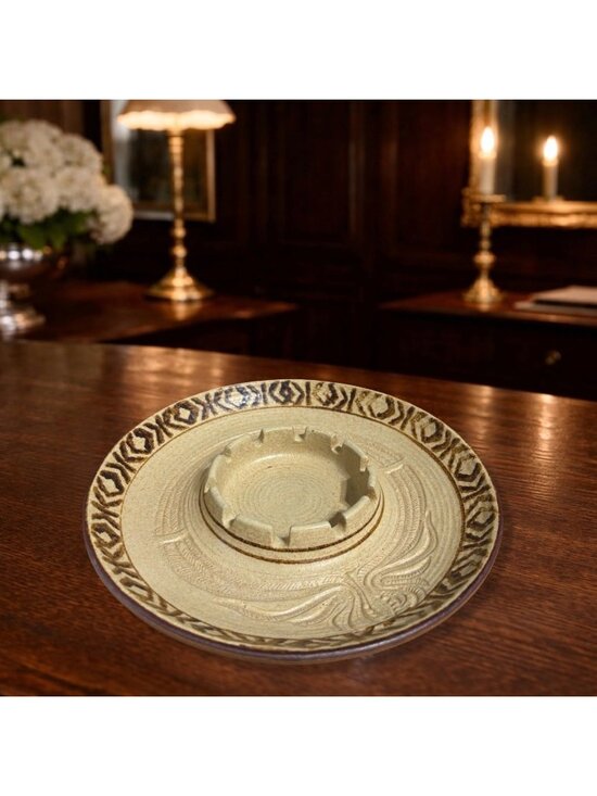Pottery Craft Other - Vintage Pottery Craft USA 440 Large Studio Pottery Ashtray 10” MCM Brutalist Bow